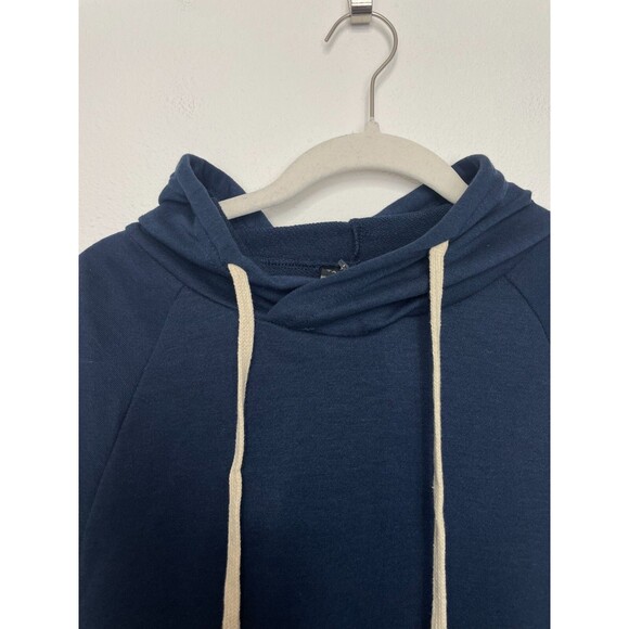 Tahari Sz M Sport Reverse Panel Hoodie Navy Blue Pullover Pocket Dratwstring NWT - Picture 5 of 16